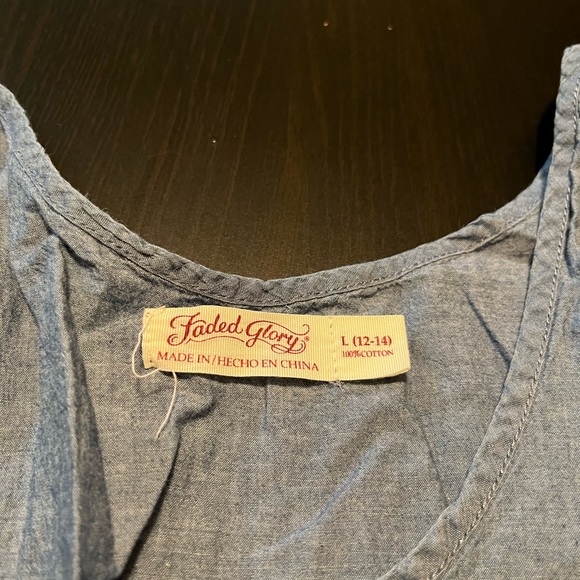 Light Blue Denim Style Faded Glory Tank Top with Small Pocket, Size Large 12-14 - Picture 4 of 6